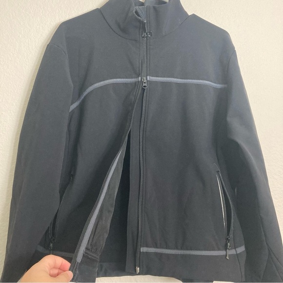 Columbia Titanium Jacket - Black - Size Women's XL - Picture 3 of 10